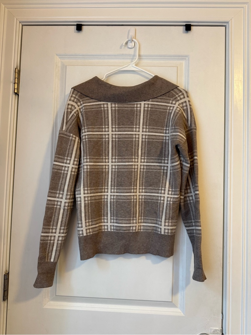 Plaid Collar Knit Sweater - Taupe / Cream - Picture 2 of 3